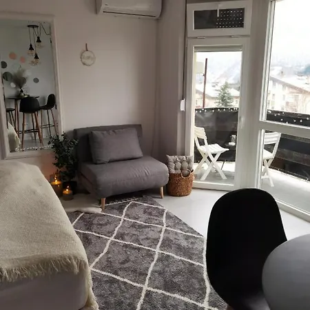 No7 Apartment
